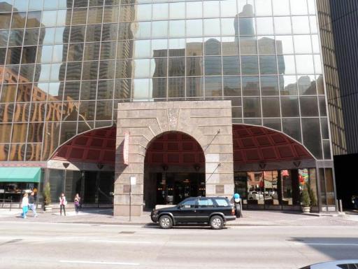 10 E ONTARIO Street #3307, Chicago, IL
