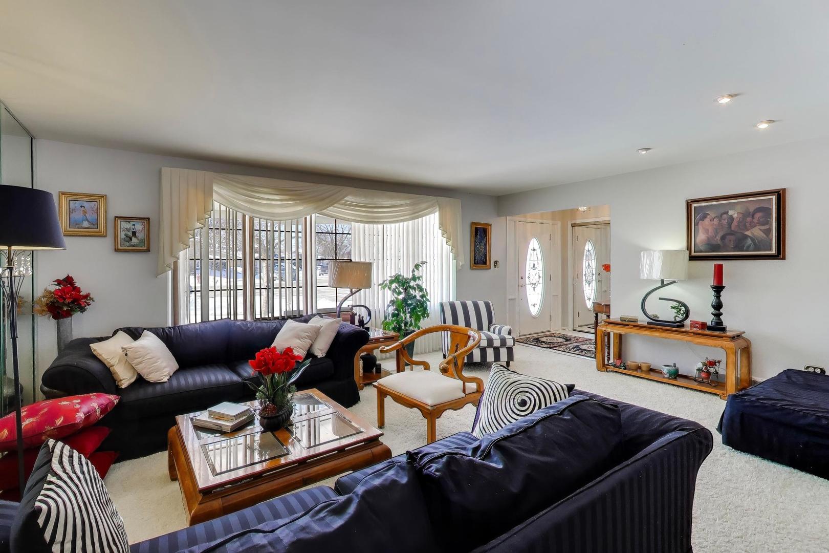 16827 Parkside Avenue, South Holland, IL