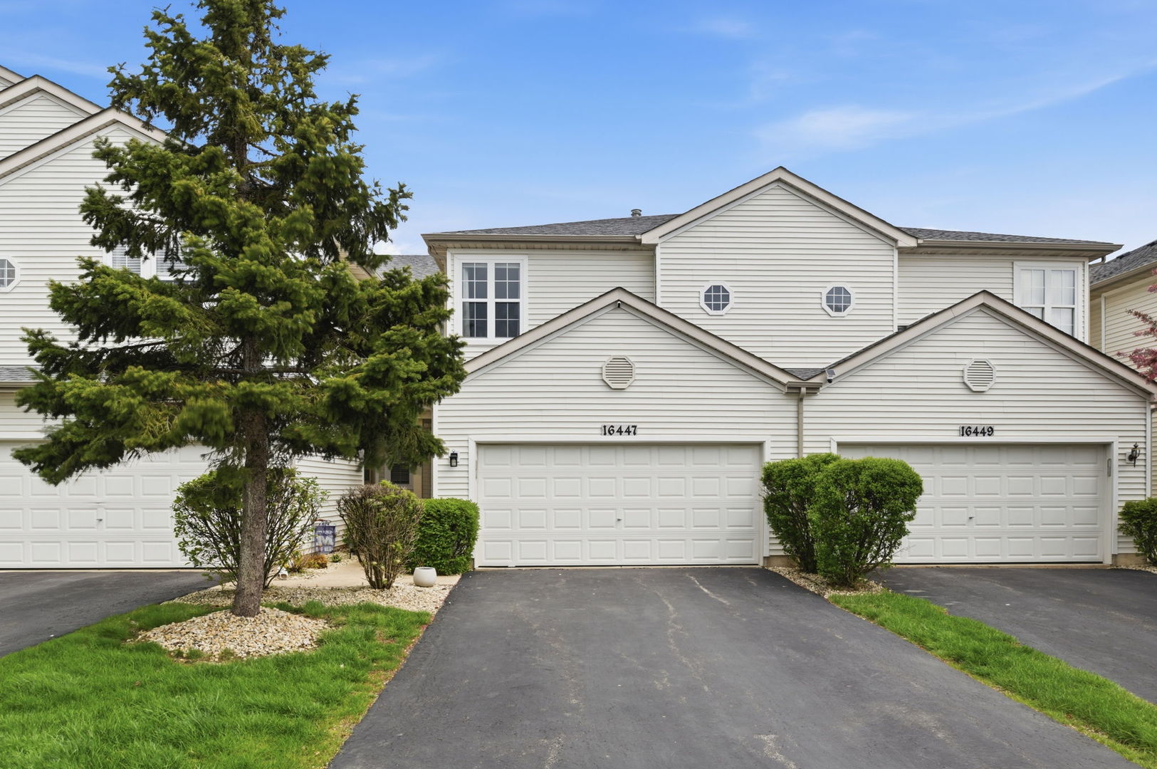 16447 Newcastle Way, Lockport, IL