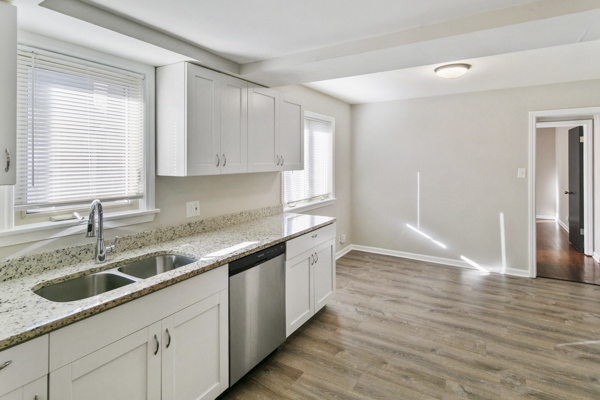 3133 W 101st Street, Evergreen Park, IL