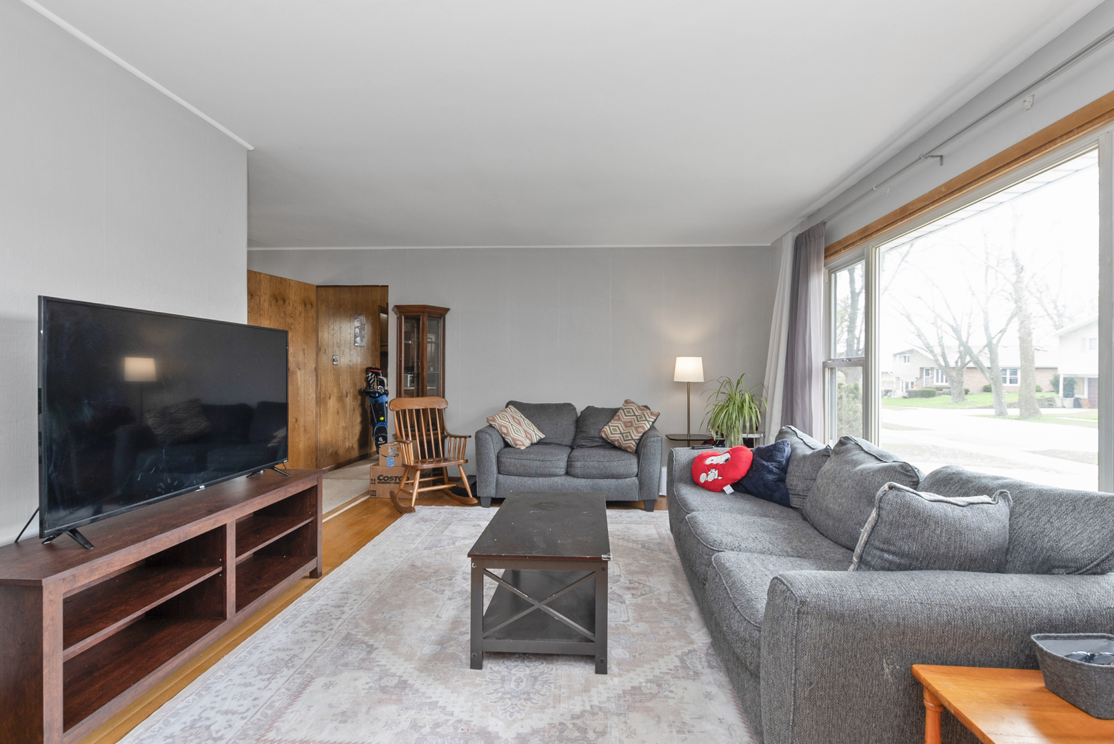 15017 Sunset Avenue, Oak Forest, IL