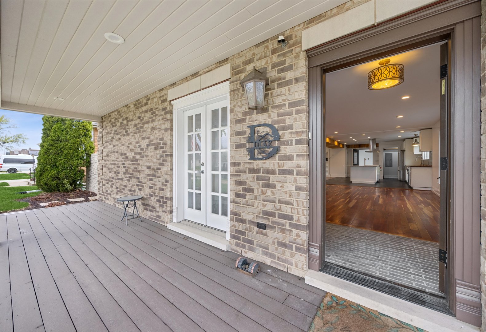 7807 Nagle Avenue, Burbank, IL