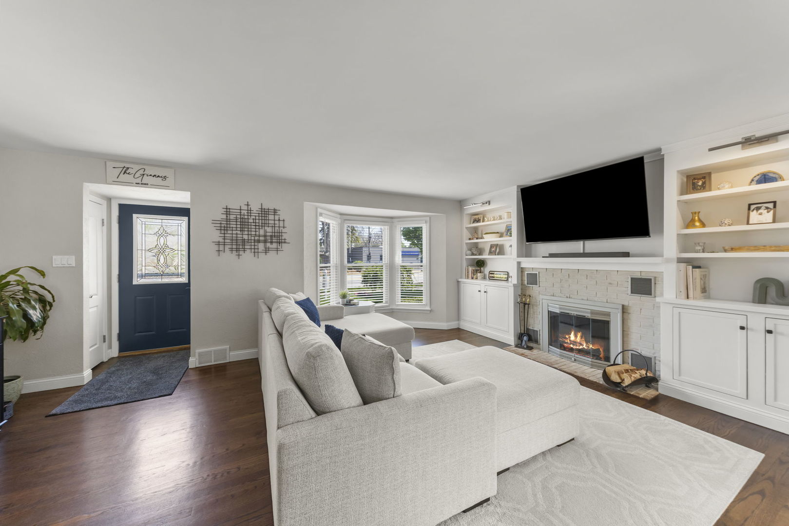 626 S Main Street, Lombard, IL