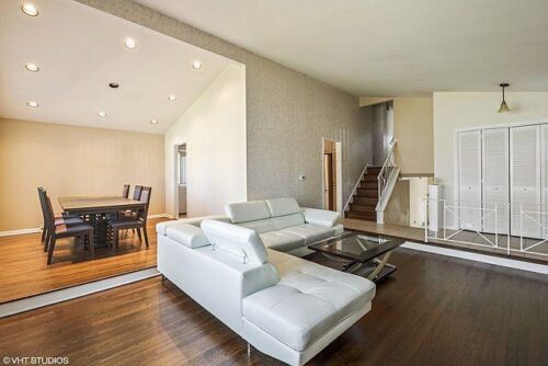 614 Leamington Avenue, Wilmette, IL