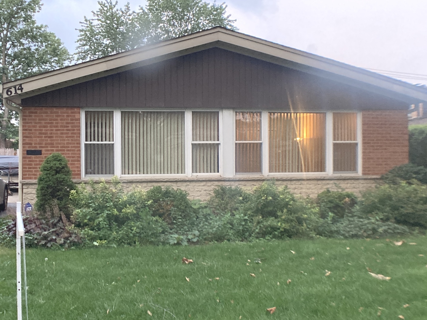 614 Leamington Avenue, Wilmette, IL