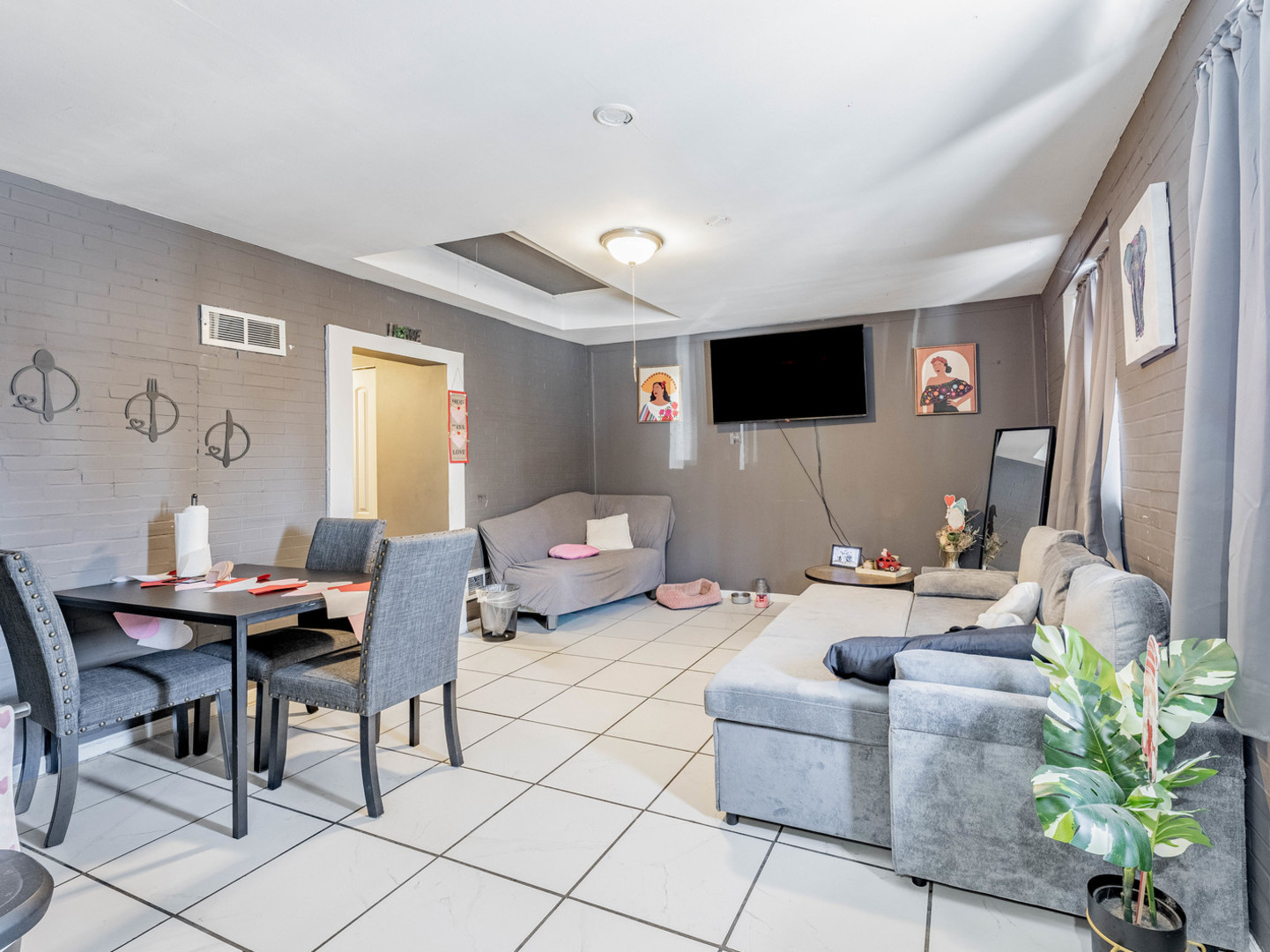 210 Southgate Avenue, Chicago Heights, IL