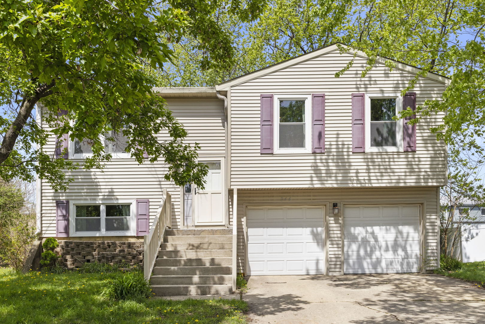 266 Seneca Way, Bolingbrook, IL