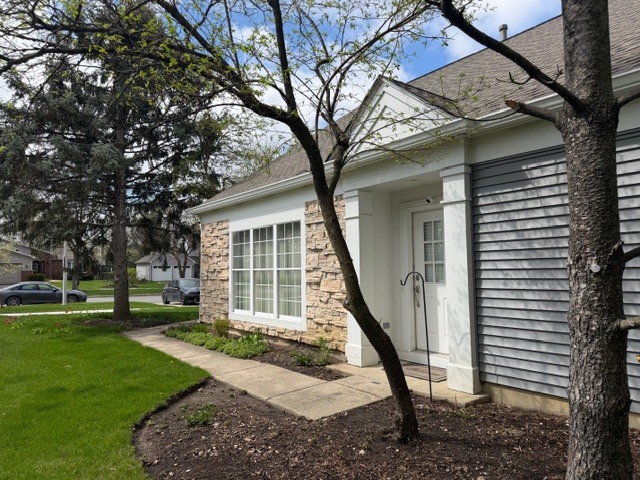 1540 WESTBURY Drive, Hoffman Estates, IL