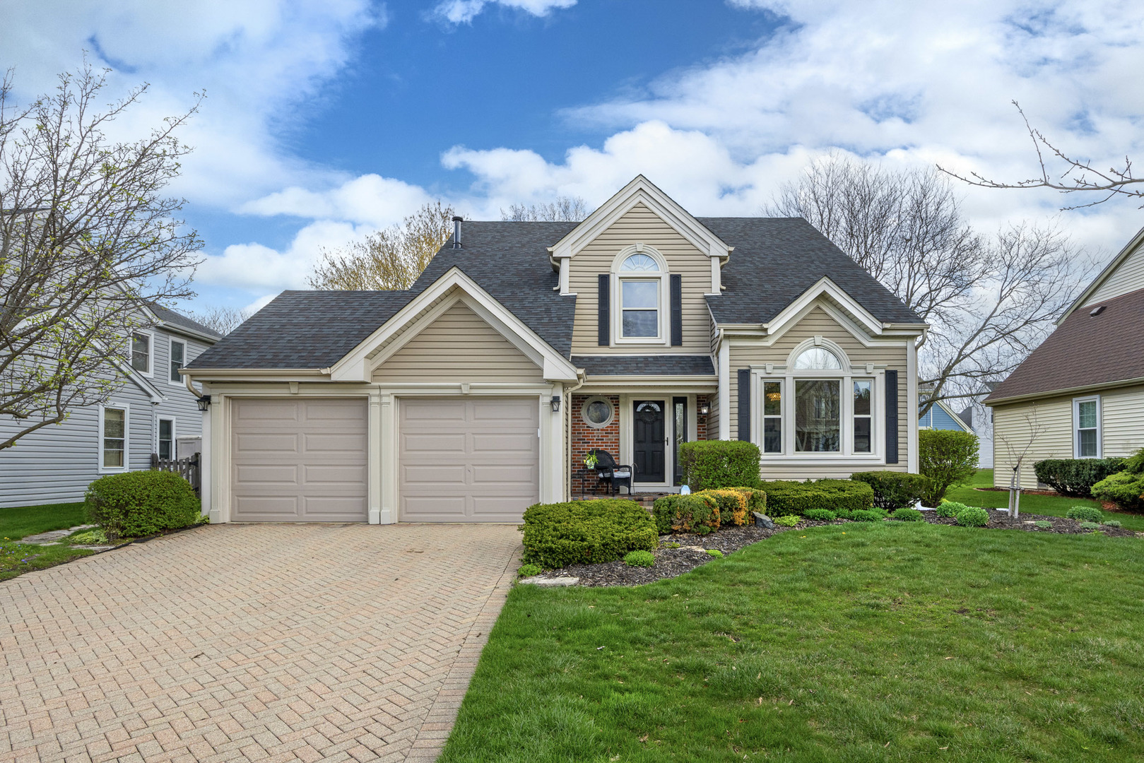 547 Newberry Drive, Elk Grove Village, IL