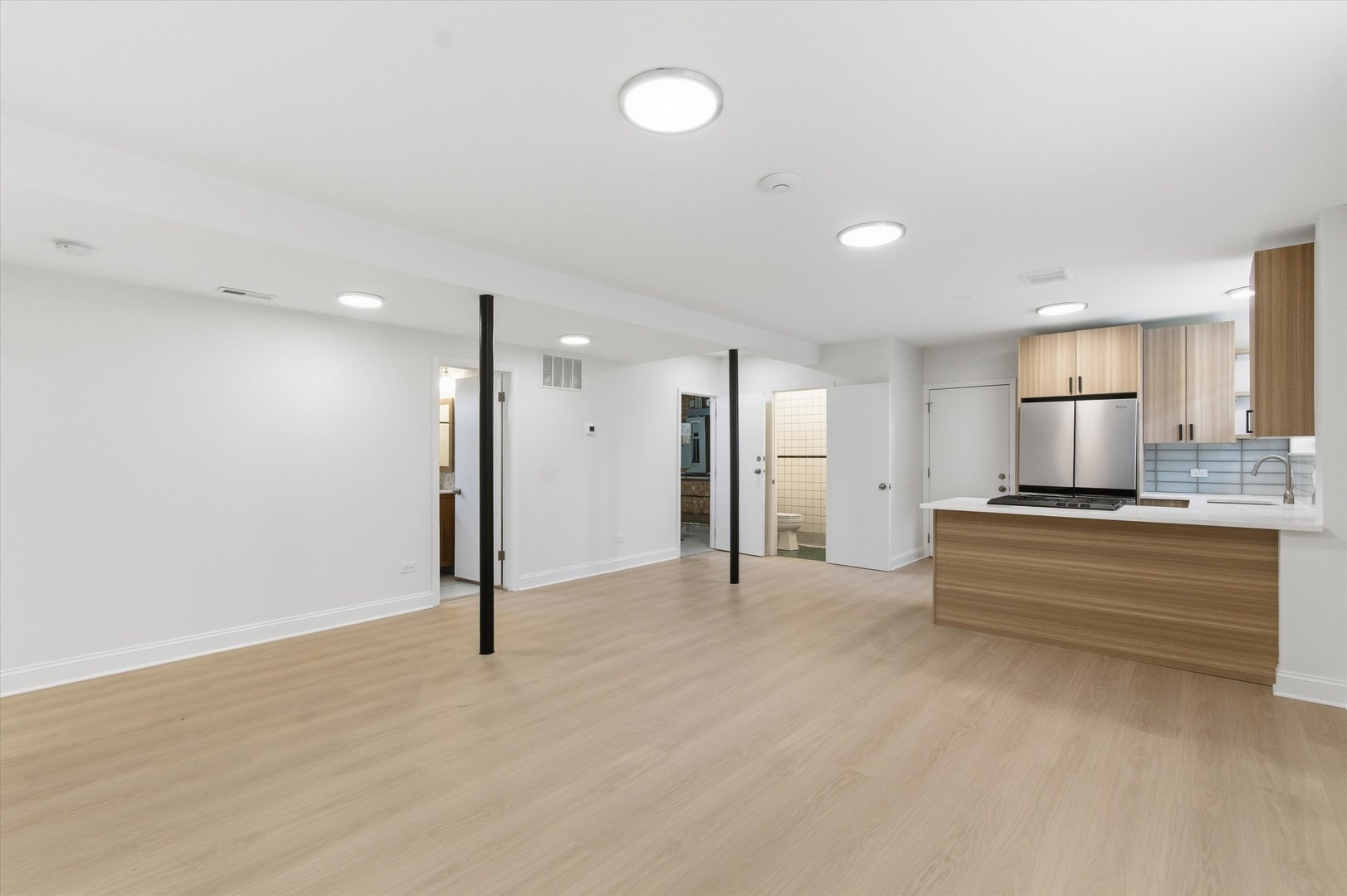 5915 N Milwaukee Avenue #G, Chicago, IL