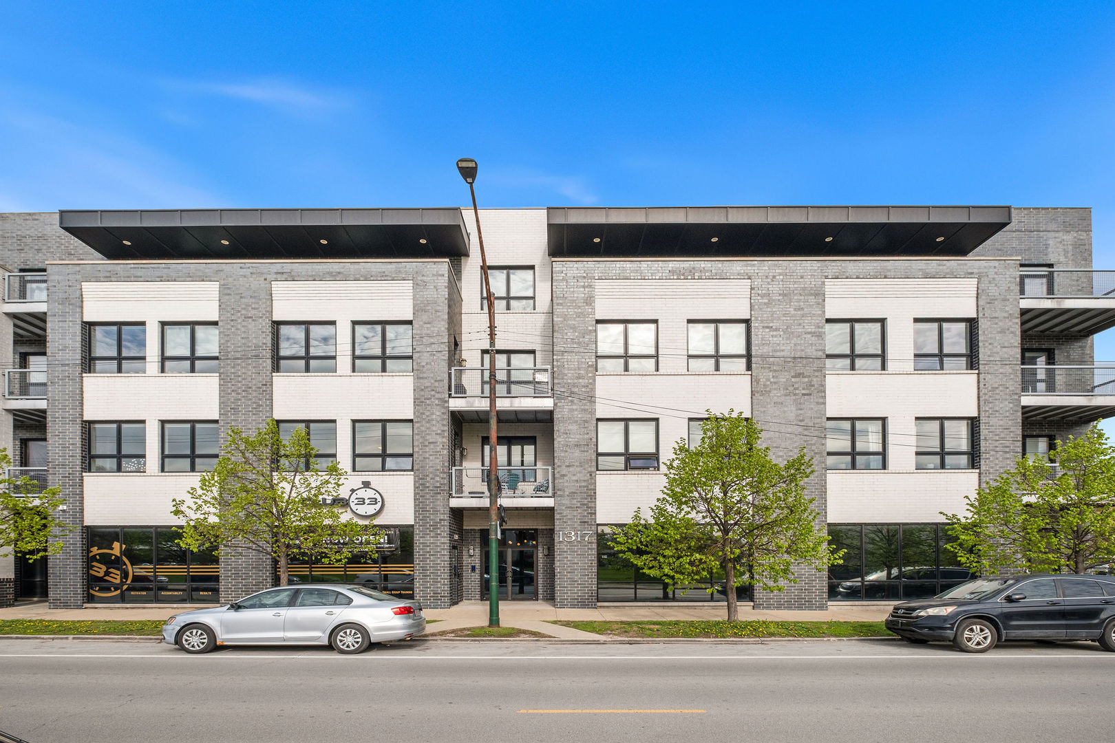 1317 N Larrabee Street #402, Chicago, IL