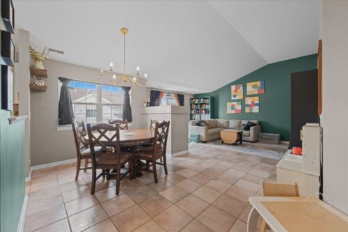 1346 Spencer Lane #1346, Batavia, IL