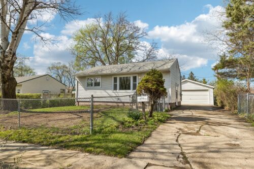 2716 Mohawk Road, Waukegan, IL