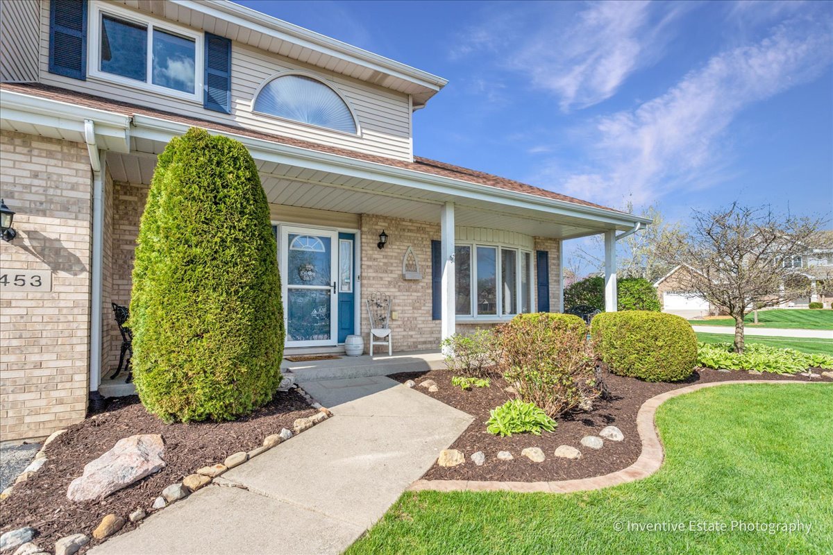 453 Lexington Road, New Lenox, IL