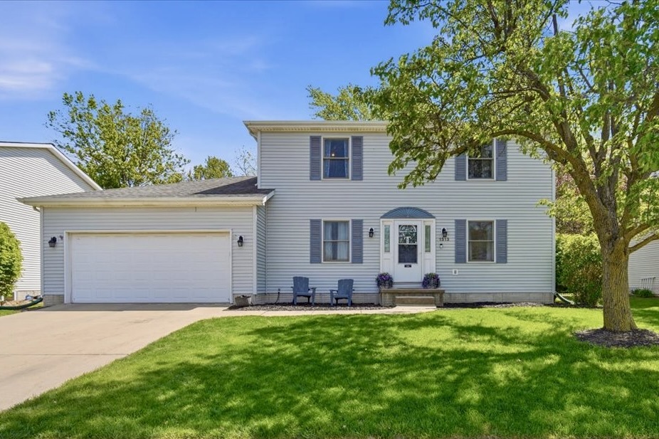 1313 Courtland Avenue, Normal, IL