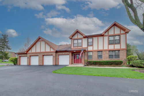 223 Glen Ridge Lane #1B, Bloomingdale, IL