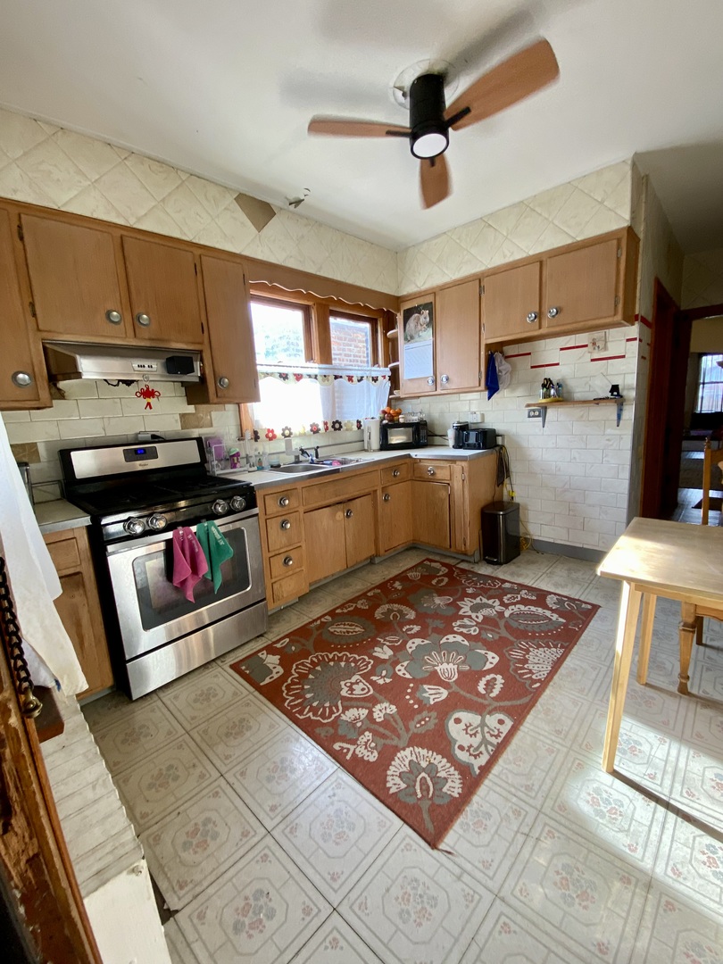 3614 W 60th Street, Chicago, IL