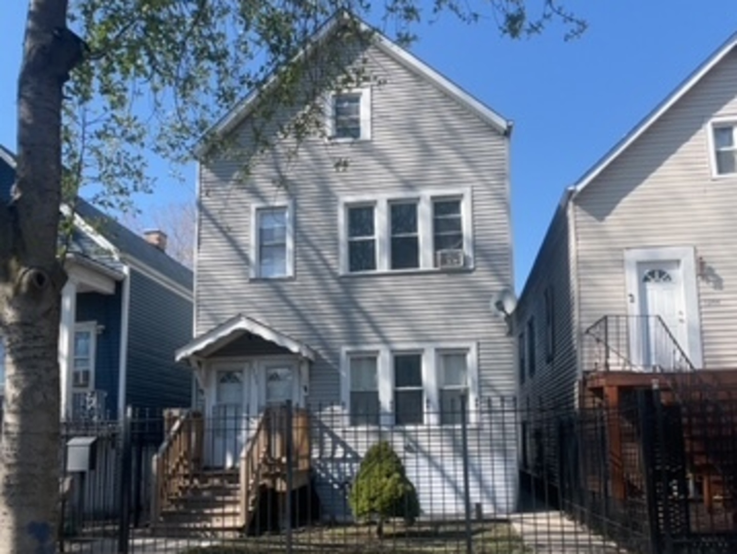 1248 W 49th Place, Chicago, IL