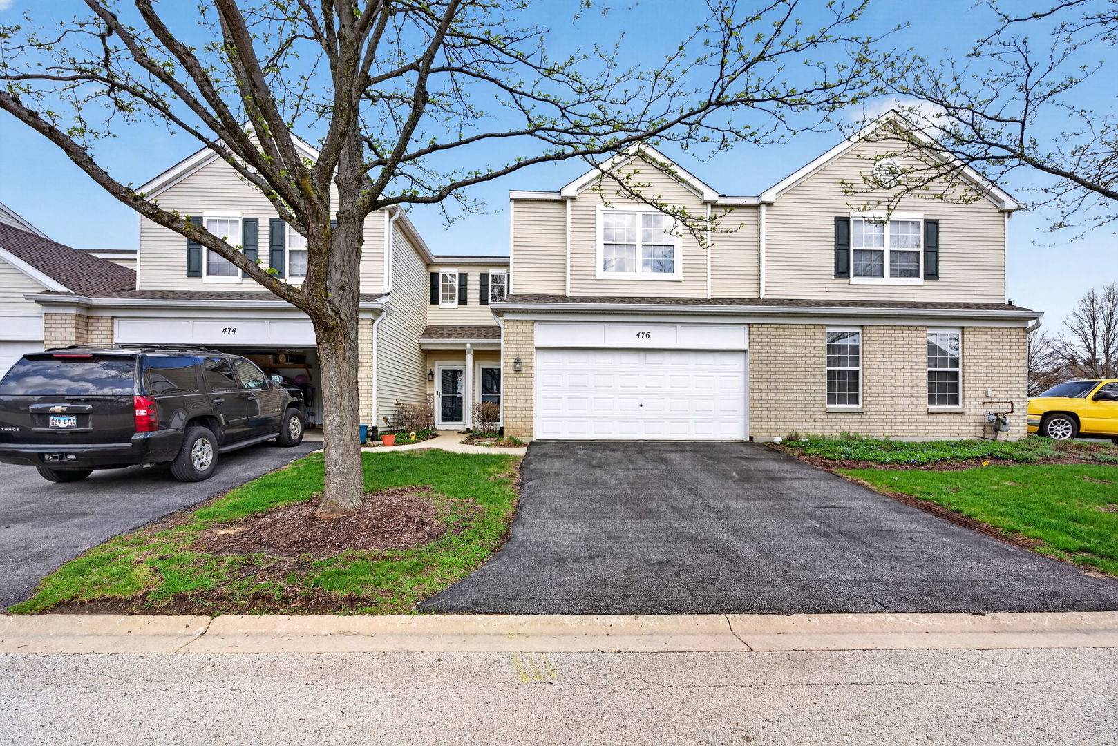476 Brookside Drive, Oswego, IL