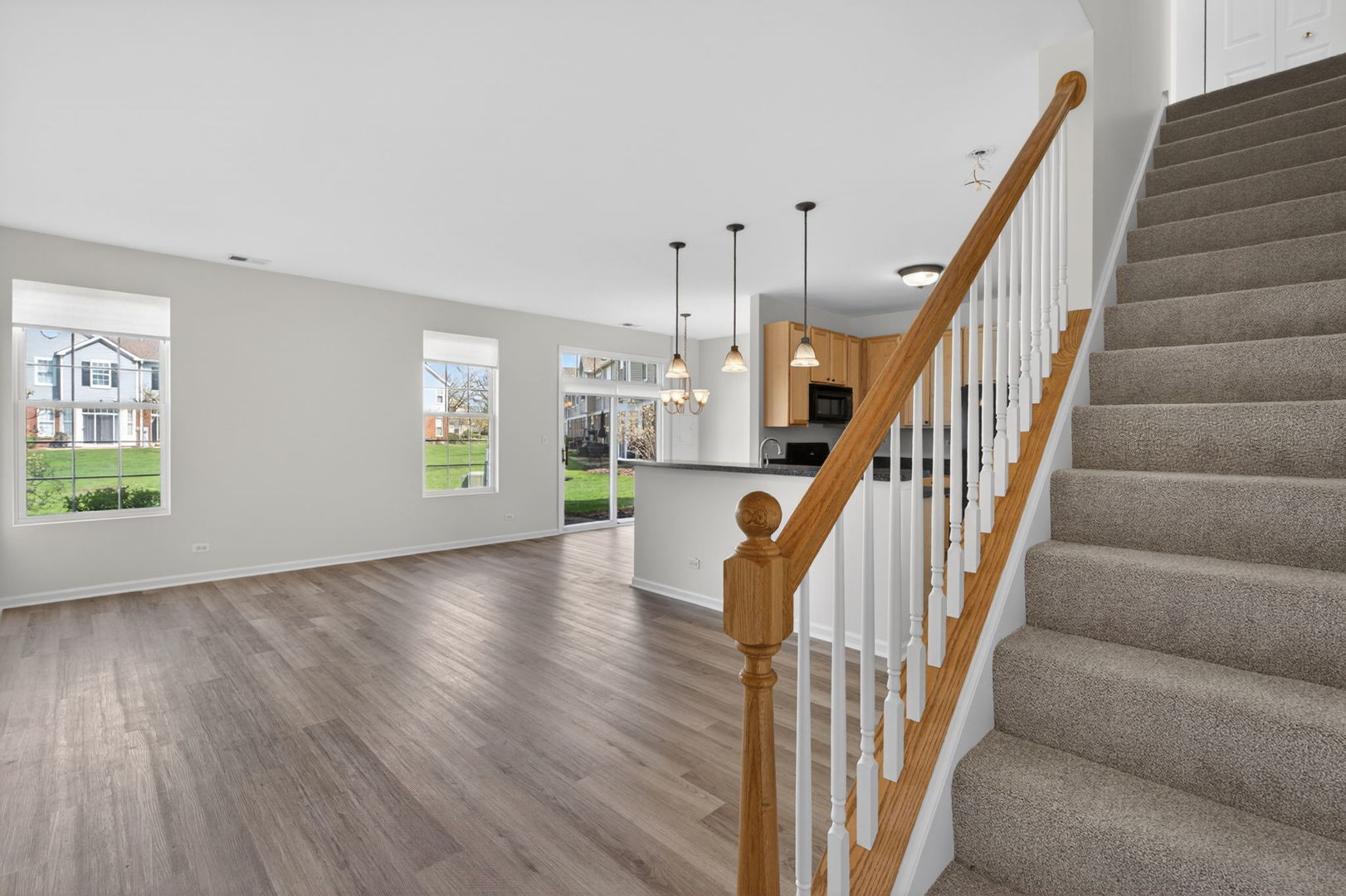 476 Brookside Drive, Oswego, IL