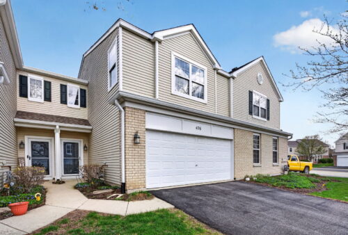 476 Brookside Drive, Oswego, IL