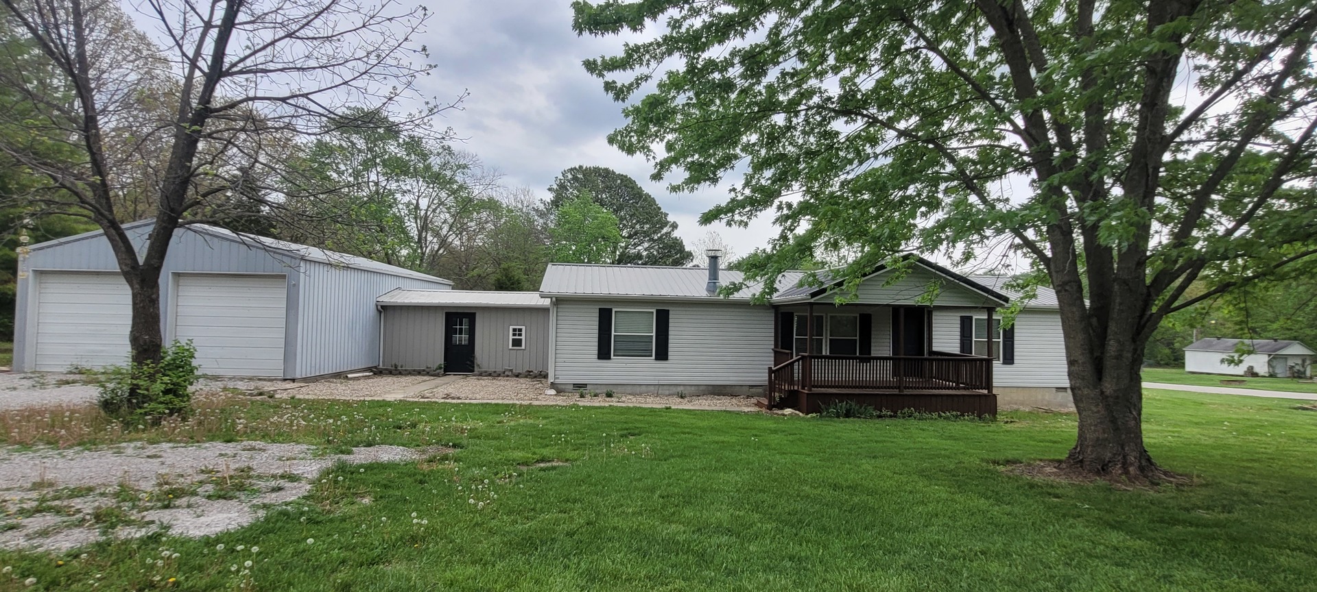 11829 E Idlewood Road, Mt Vernon, IL