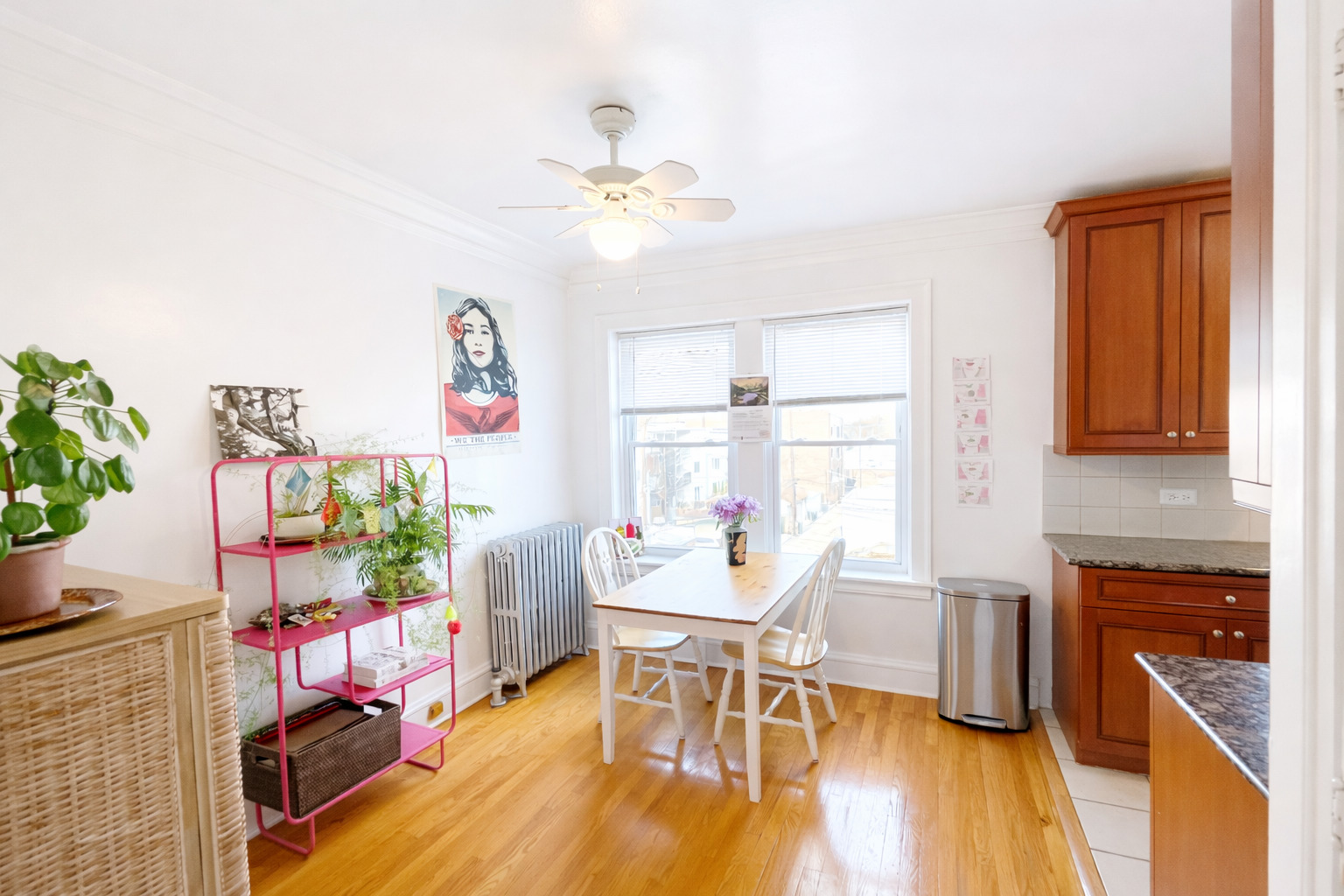 2044 W Farragut Avenue #3N, Chicago, IL