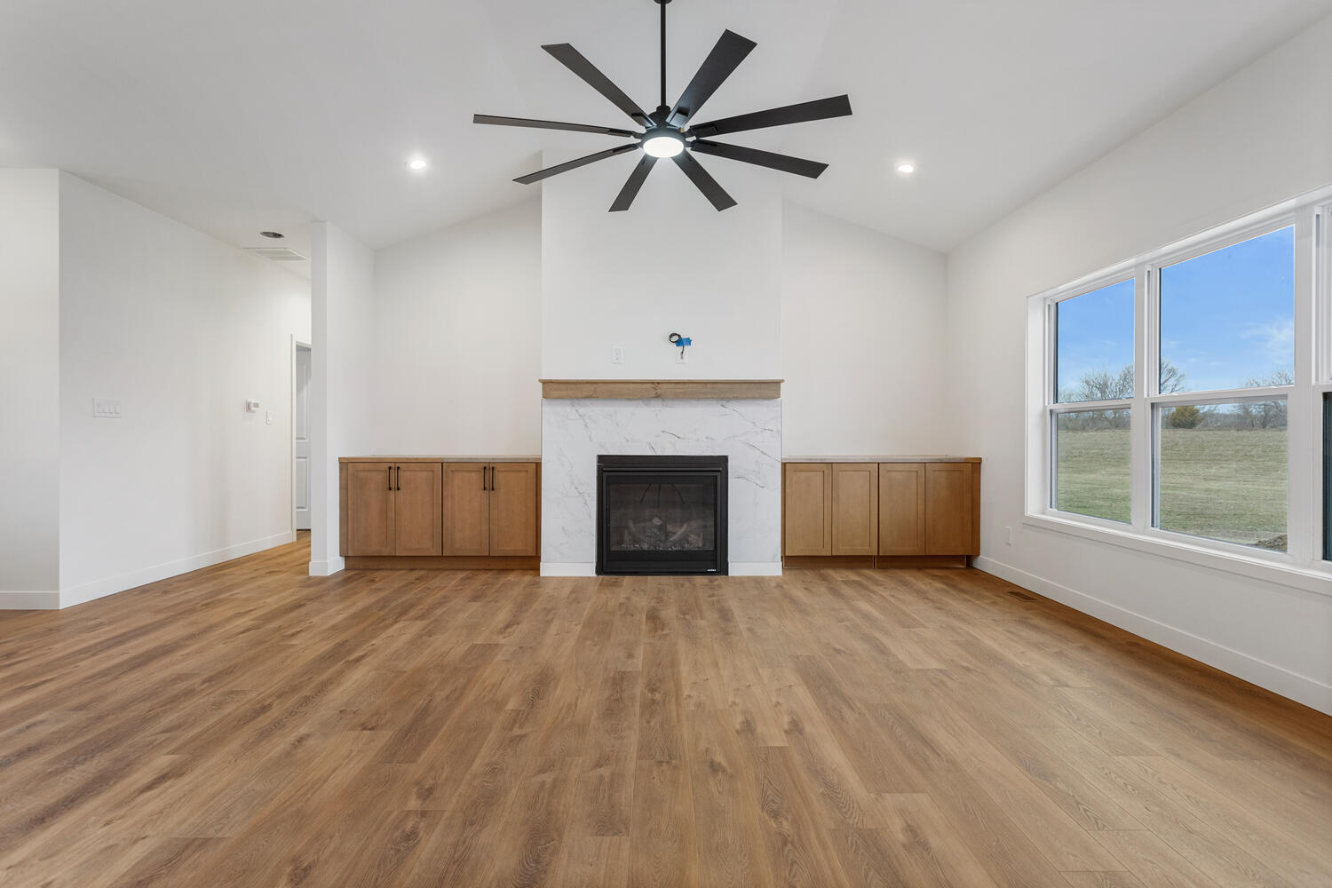 702 N Beacon Hill Circle, Urbana, IL