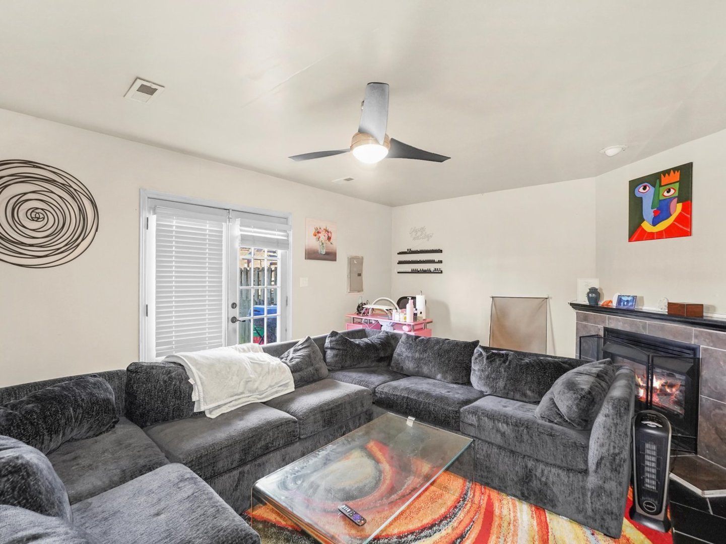 14541 S MARQUETTE Avenue, Burnham, IL