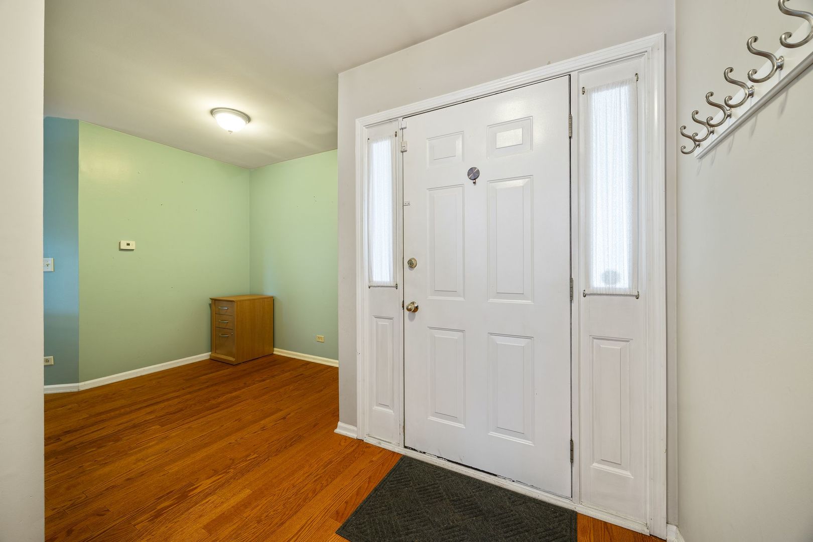 2067 Peach Tree Lane, Algonquin, IL