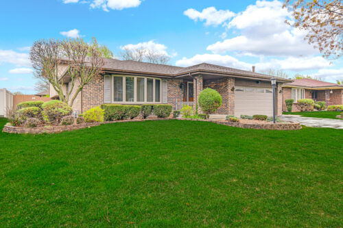 16563 Crescent Avenue, Tinley Park, IL