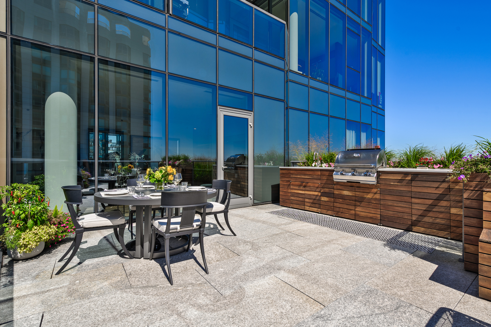 211 N Harbor Drive #4101, Chicago, IL