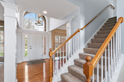 4077 Stratford Lane, Carpentersville, IL