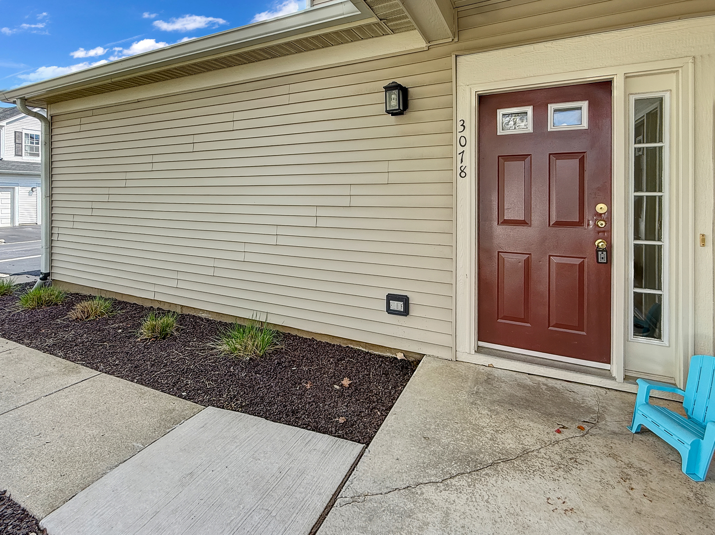 3078 Falling Waters Lane #3078, Lindenhurst, IL