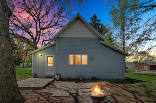 707 N Gray Street, Sidell, IL