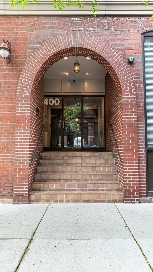 400 S Green Street #218, Chicago, IL