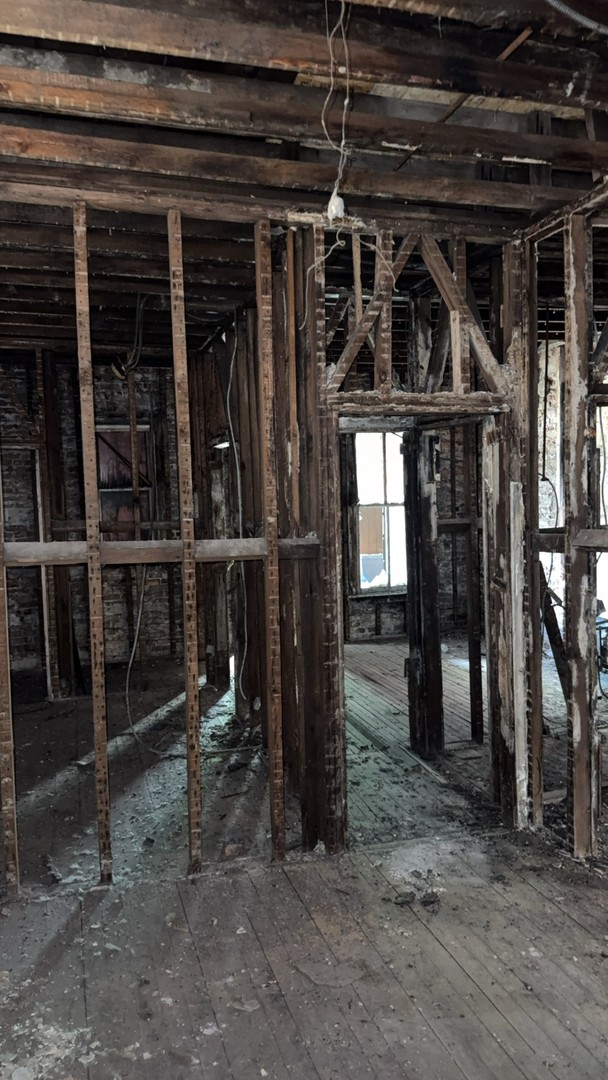 334 N Avers Avenue, Chicago, IL