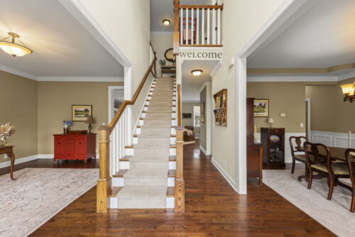 1N003 Richard Avenue, Wheaton, IL