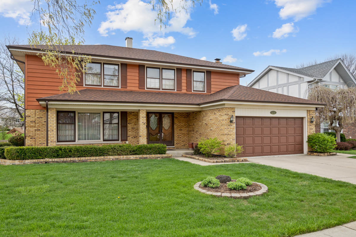 1274 Biscayne Drive, Elk Grove Village, IL