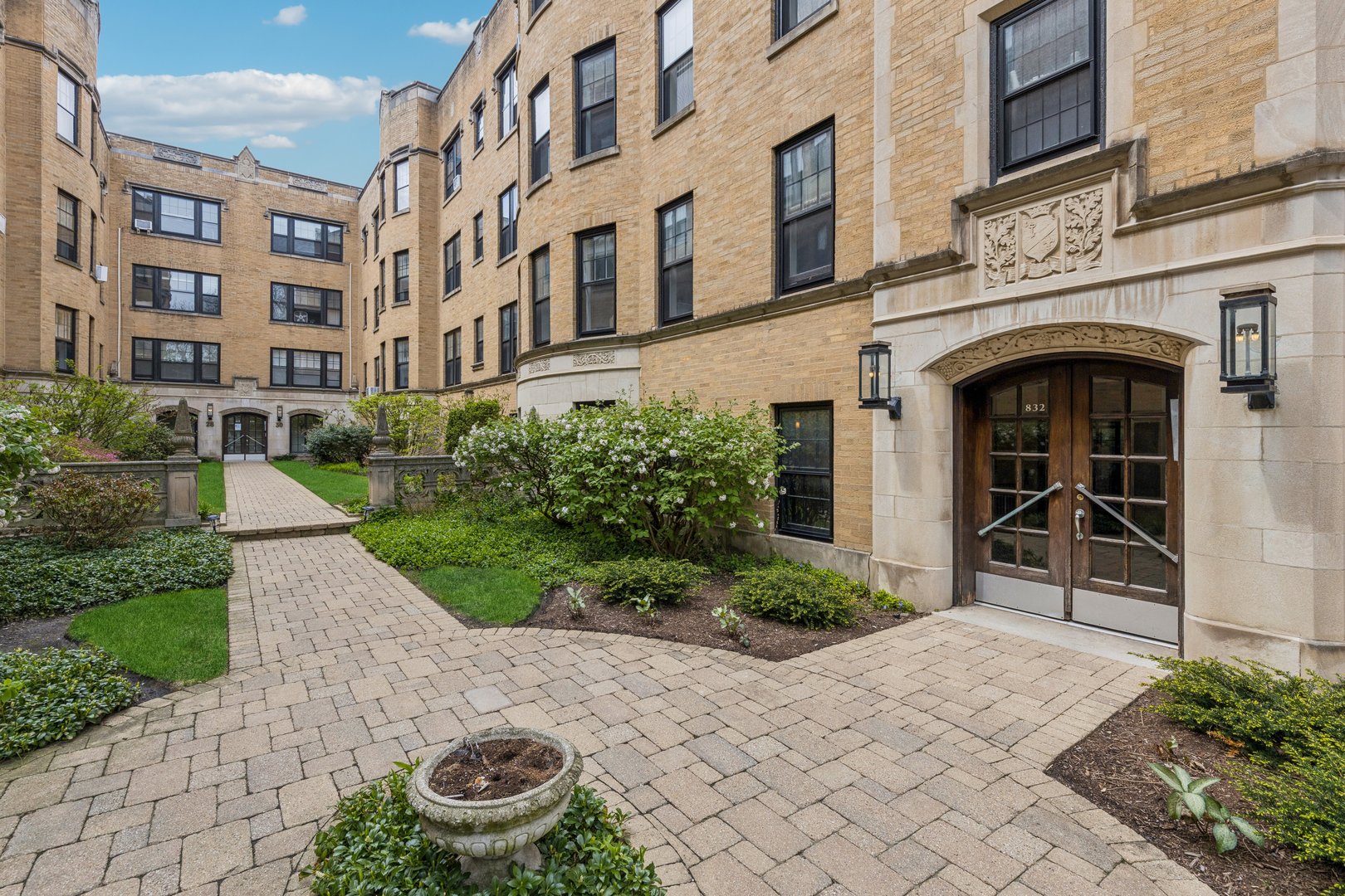 832 Michigan Avenue #G2, Evanston, IL