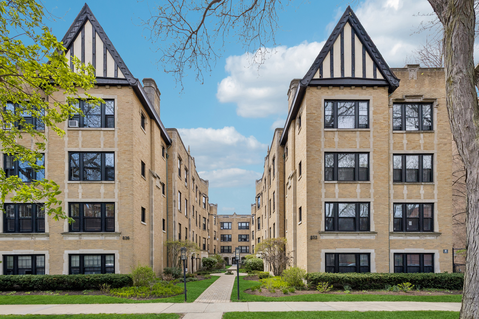 832 Michigan Avenue #G2, Evanston, IL