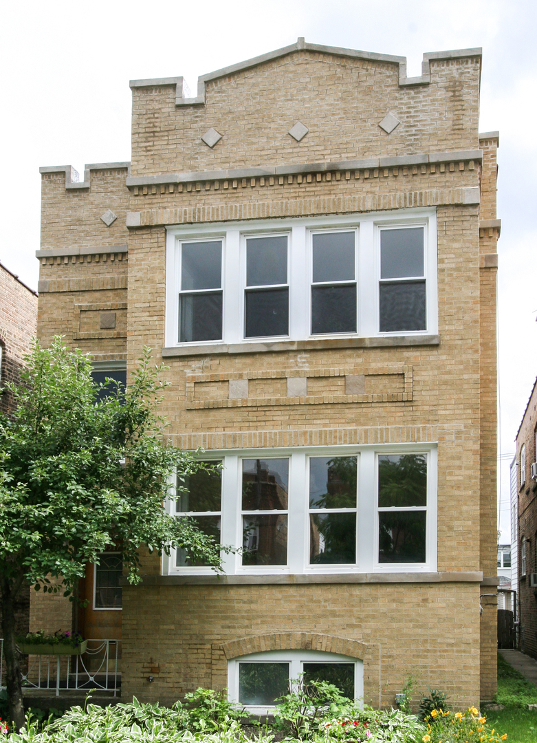 5317 W Montrose Avenue #2, Chicago, IL