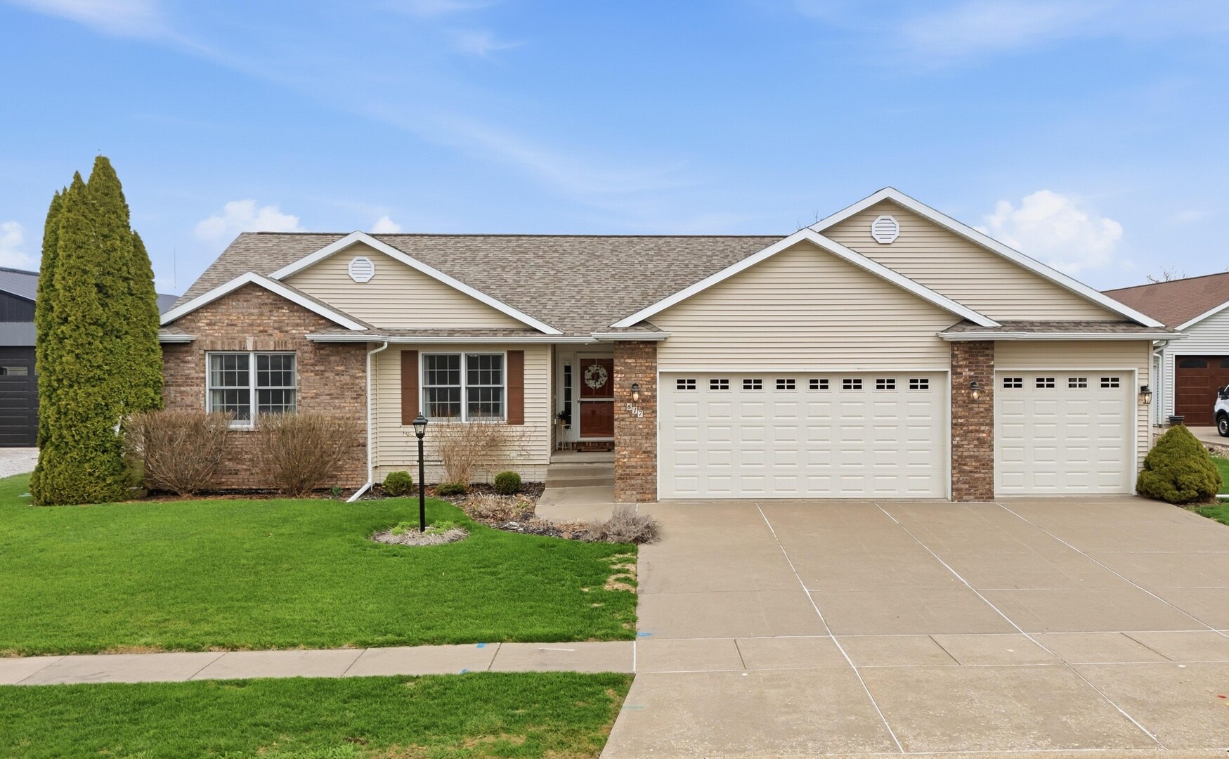 617 N 6th Street Circle, Princeton, IA