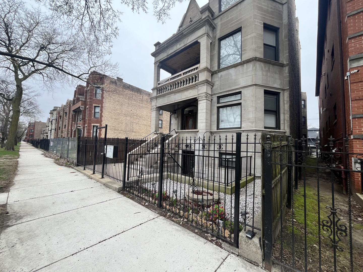 5172 S Michigan Avenue #2, Chicago, IL