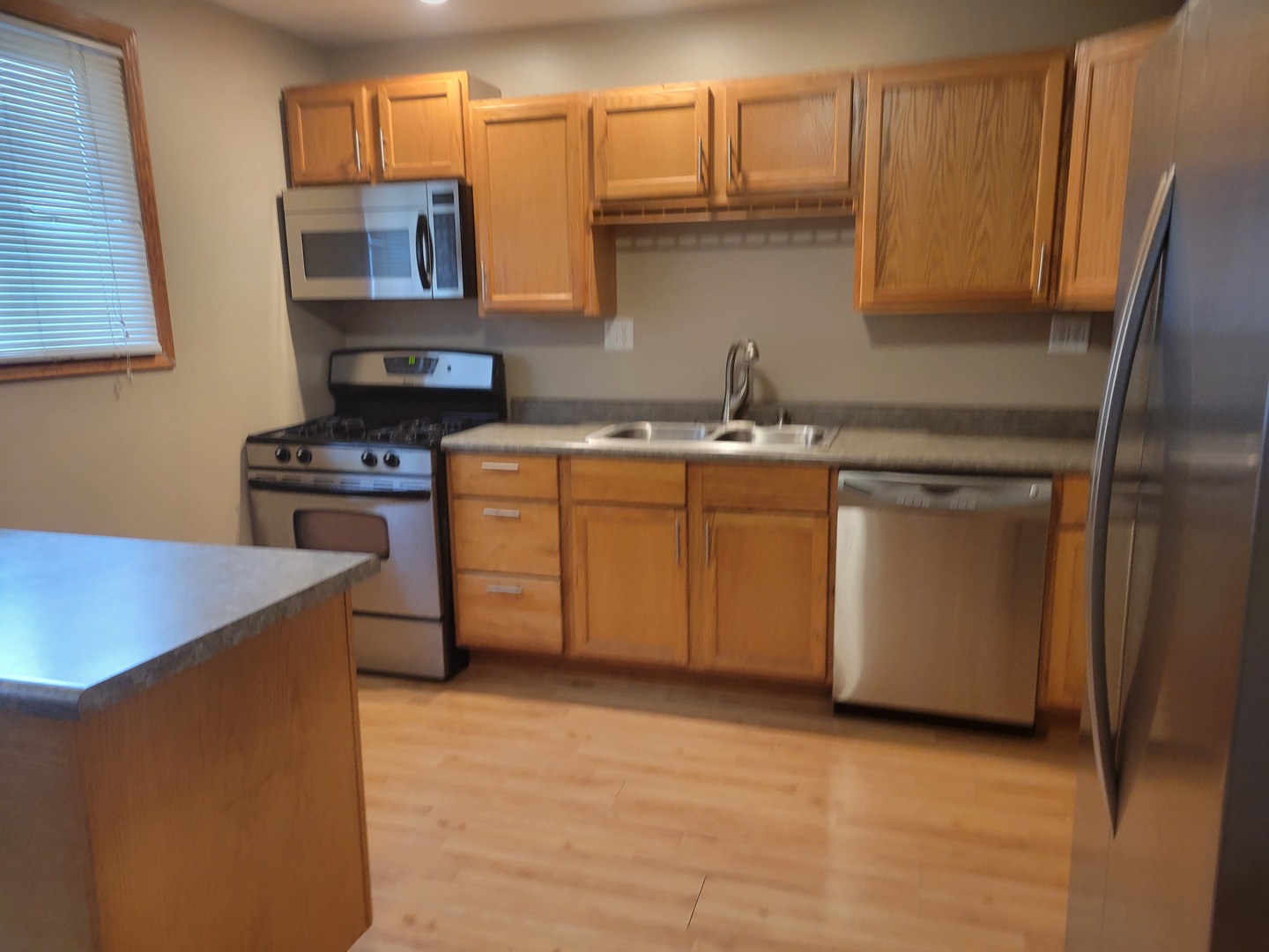 52 N Glenwood Avenue, Glenwood, IL