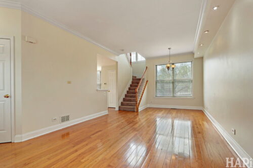 1901 BARNHILL Drive, Mundelein, IL