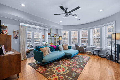 612 W Stratford Place #1, Chicago, IL
