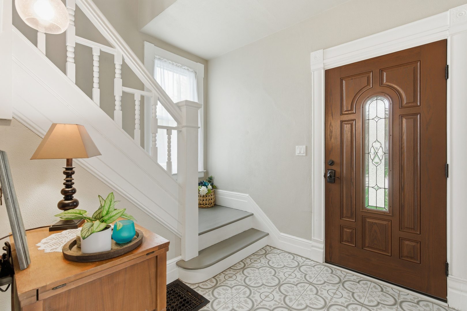 536 W PALACE Row, Geneseo, IL