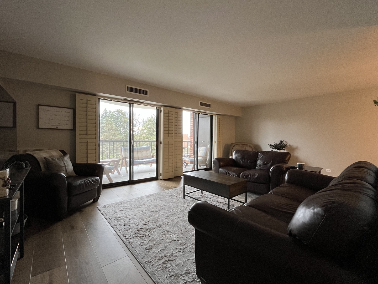 1405 E Central Road #305A, Arlington Heights, IL