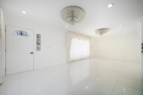 606 S Arlington Heights Road, Arlington Heights, IL